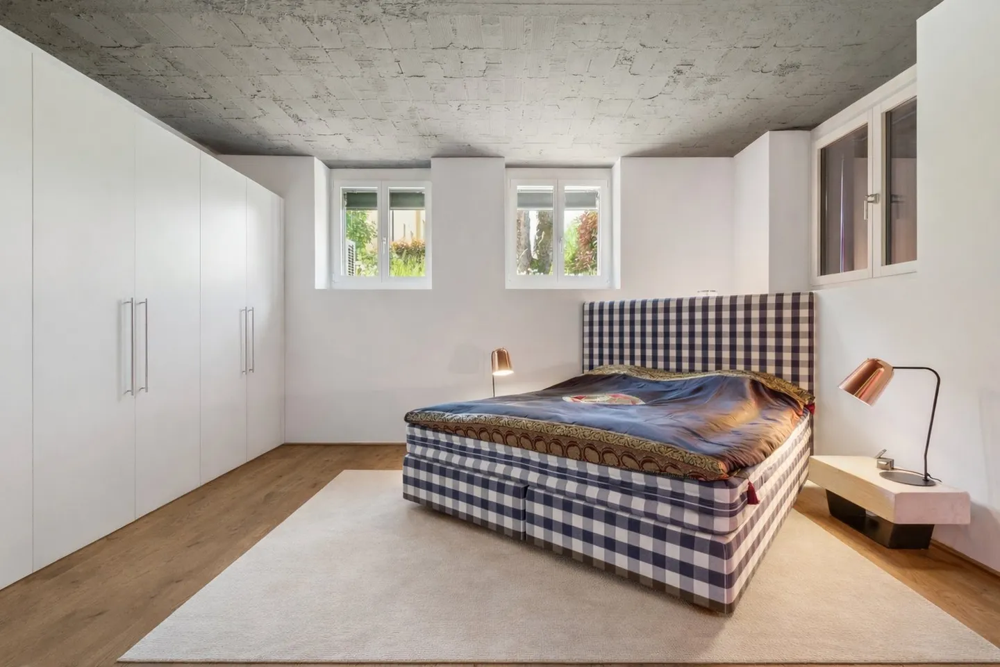 Living with History - Loft Maisonette with Garden - Photo 4 of 5