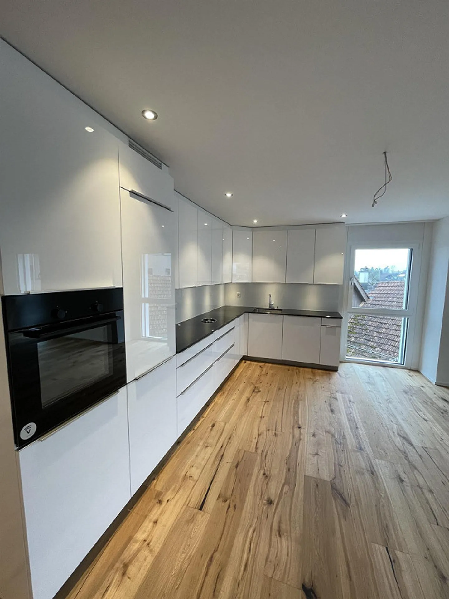 Appartement de 4.5 pièces - Photo 2 sur 10