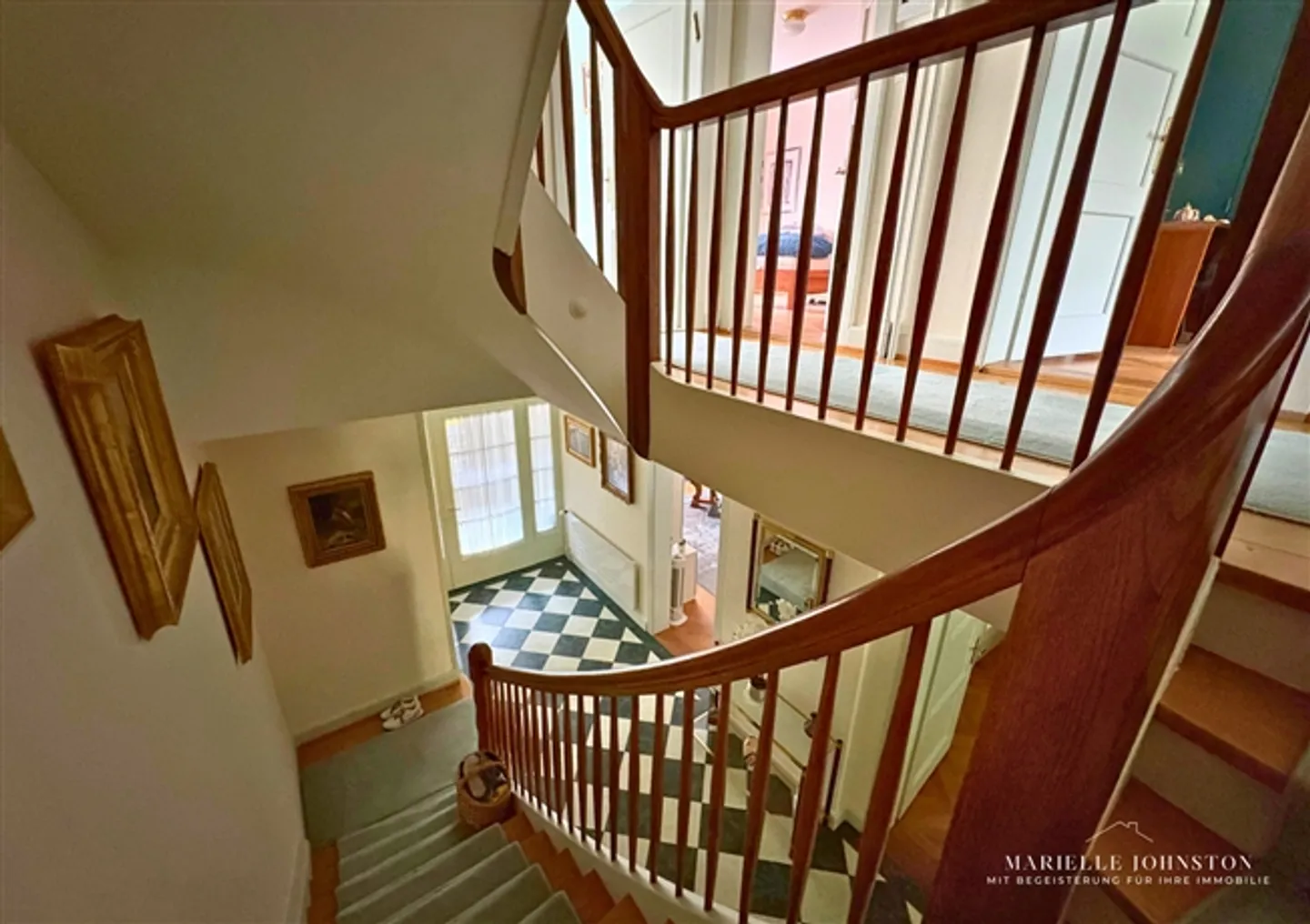 Rare Opportunity - The Dream of a Townhouse in the Paulus Quarter - Photo 2 of 4