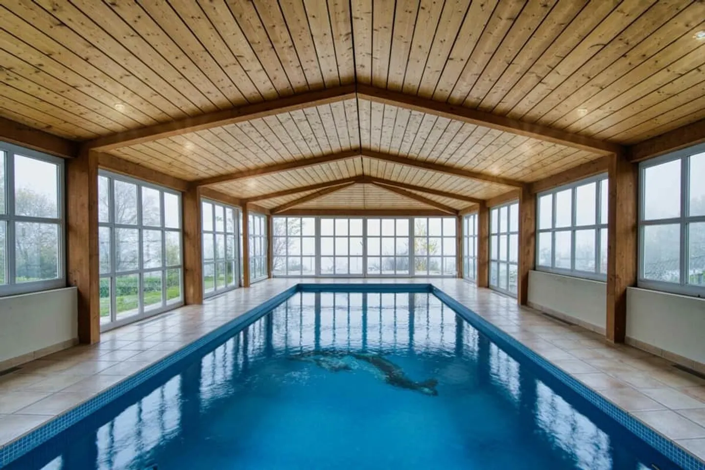VERKAUFT - Einfamilienhaus mit Pool und Traumblick - Foto 10 von 13