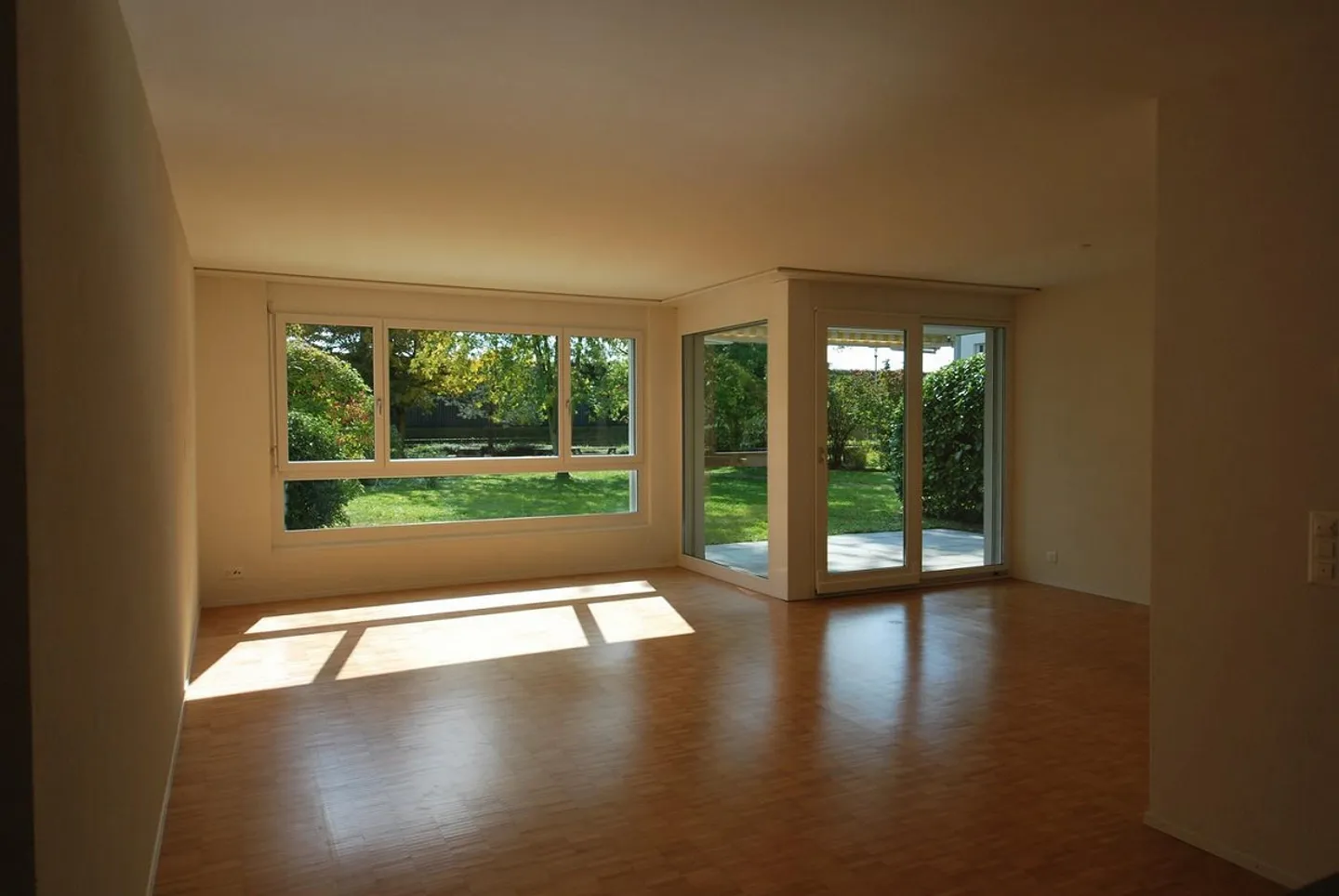 Grosszügige 3.5-Zimmerwohnung - Foto 2 von 9