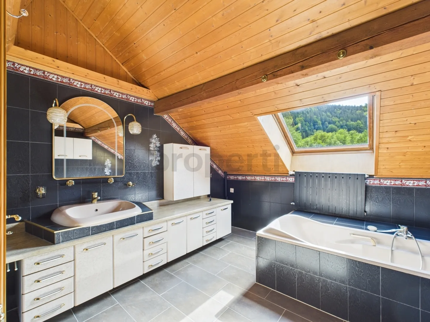Appartement exclusif de 4 pièces à Saint-Sulpice, canton de NE - Photo 8 sur 12