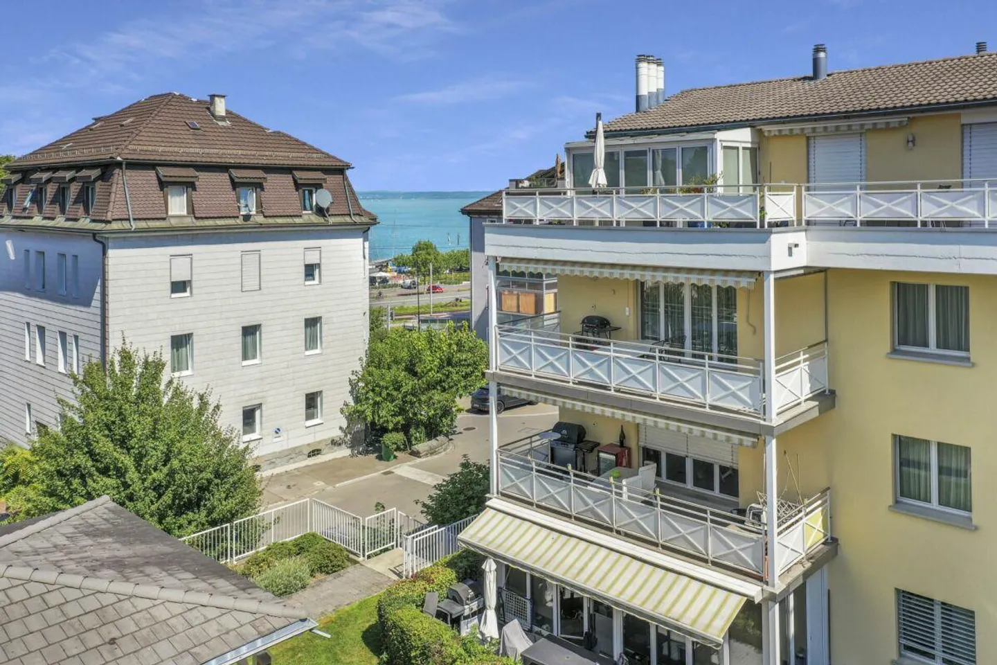 Appartamento spazioso con vista sul lago e due stanze hobby nelle immediate vicinanze... - Foto 3 di 30