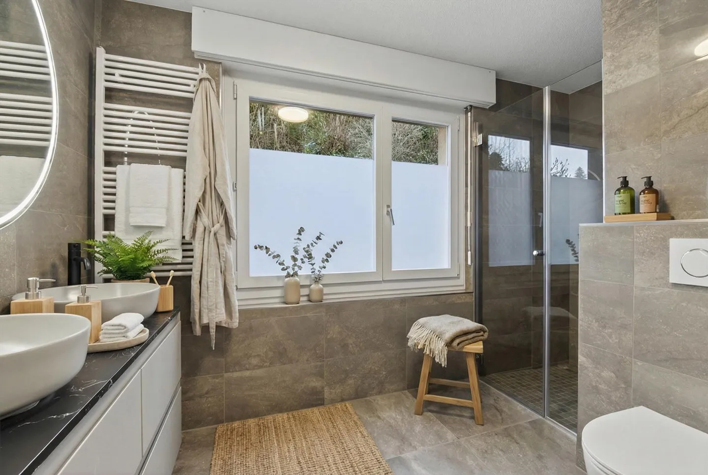 Maison familiale moderne avec vue - Photo 6 sur 7