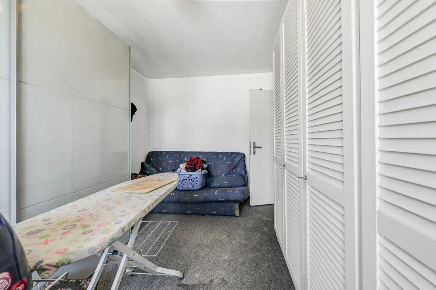 Appartamento spazioso con vista sul lago e due stanze hobby nelle immediate vicinanze... - Foto 27 di 30