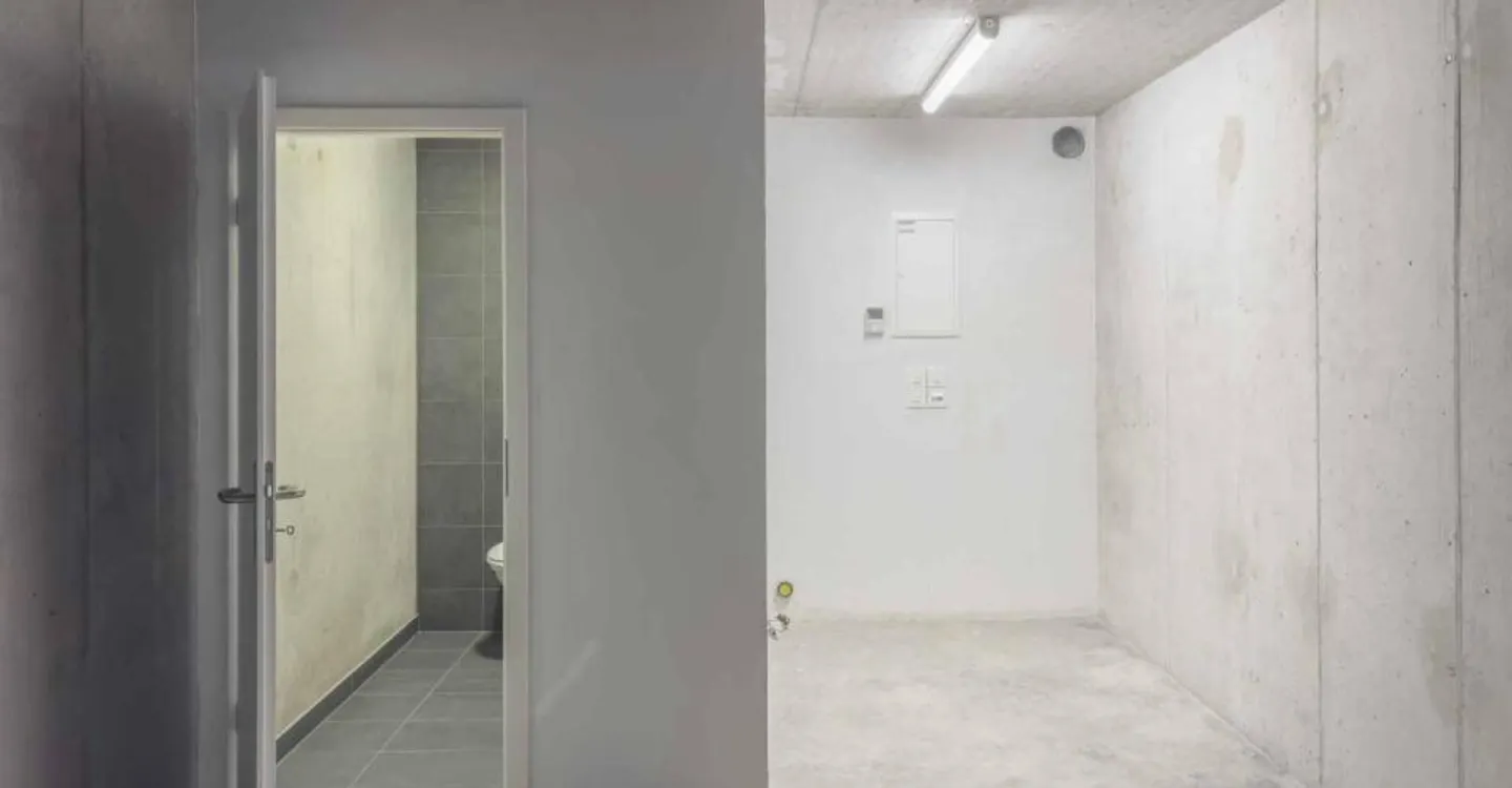 Modern Industrial Spaces in Vernier - Photo 7 of 8