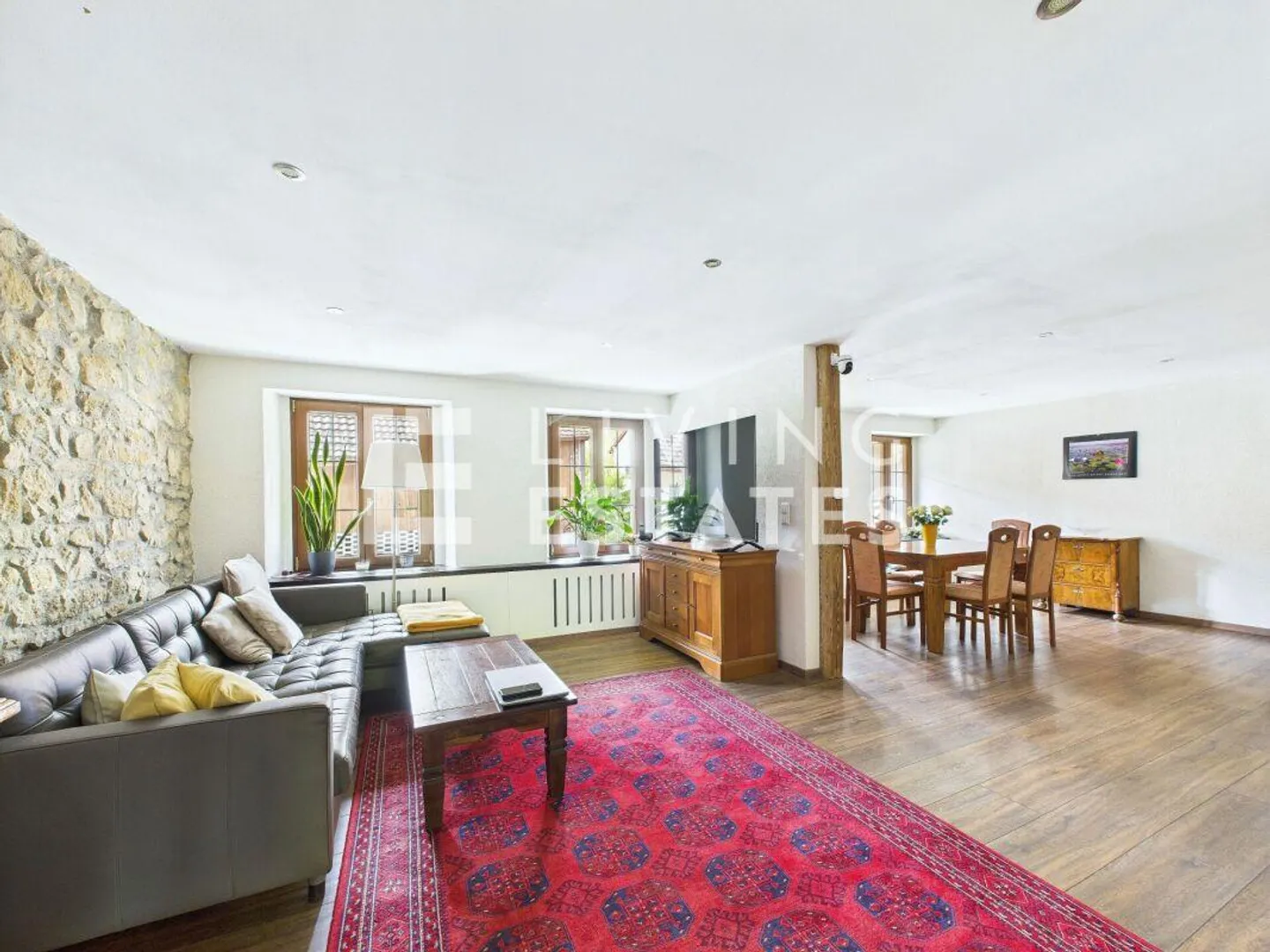 UNE MAISON AVEC TROIS APPARTEMENTS - À TOMBER AMOUREUX - Photo 7 sur 28