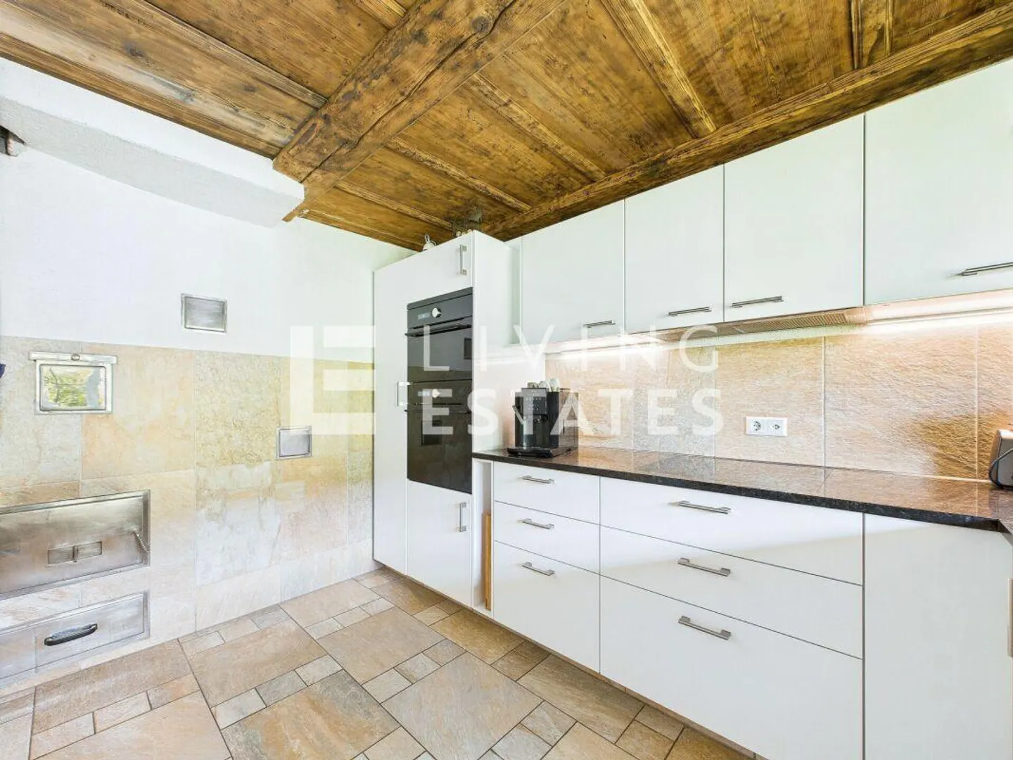 UNE MAISON AVEC TROIS APPARTEMENTS - À TOMBER AMOUREUX - Photo 9 sur 28