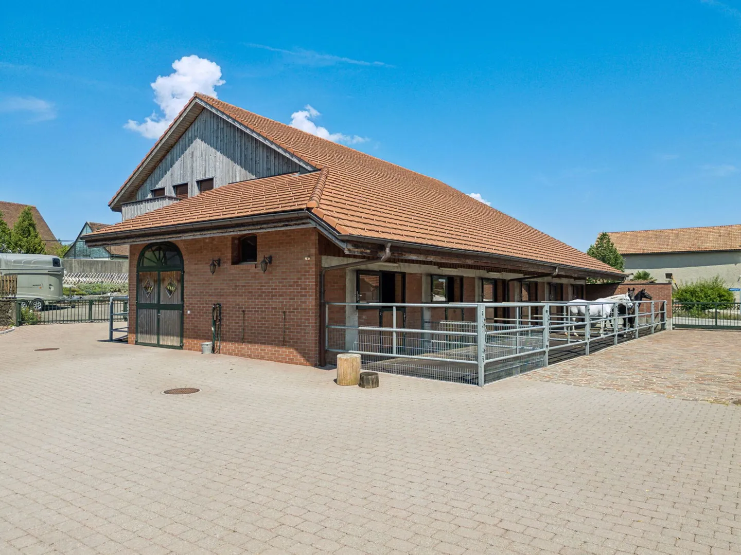 Einfamilienhaus kaufen - Foto 1 von 15