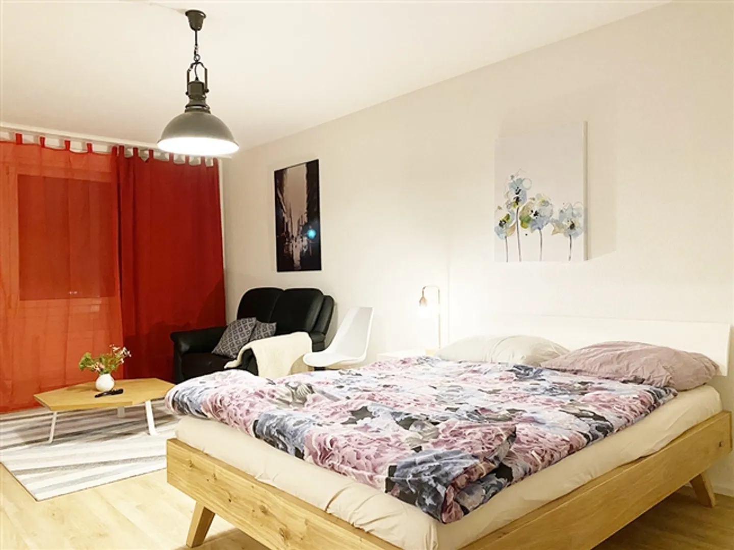 Appartamento arredato accogliente di 1,5 stanze con vista sulla città a Zurigo - Foto 3 di 6