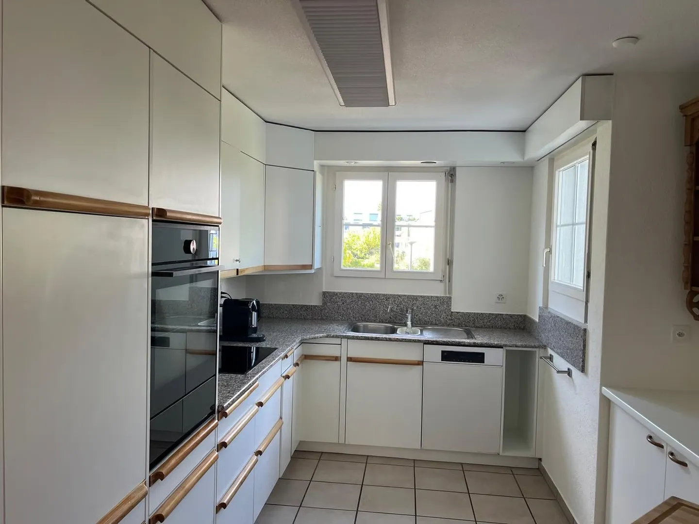 Charmant appartement en duplex de 4.5 pièces à Egg (ZH) - Photo 5 sur 10