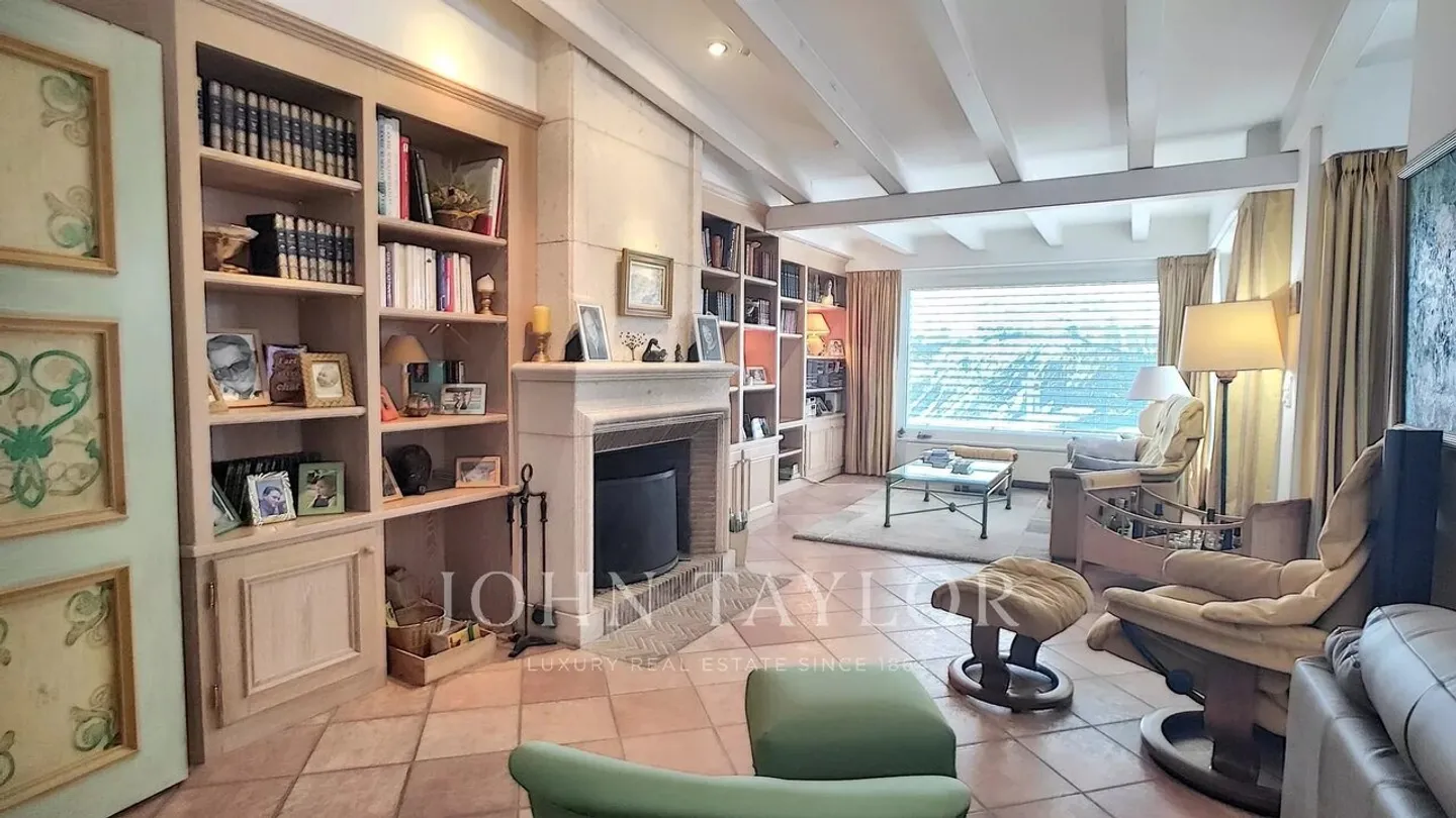 Penthouse avec Piscine Privée - Photo 2 sur 10