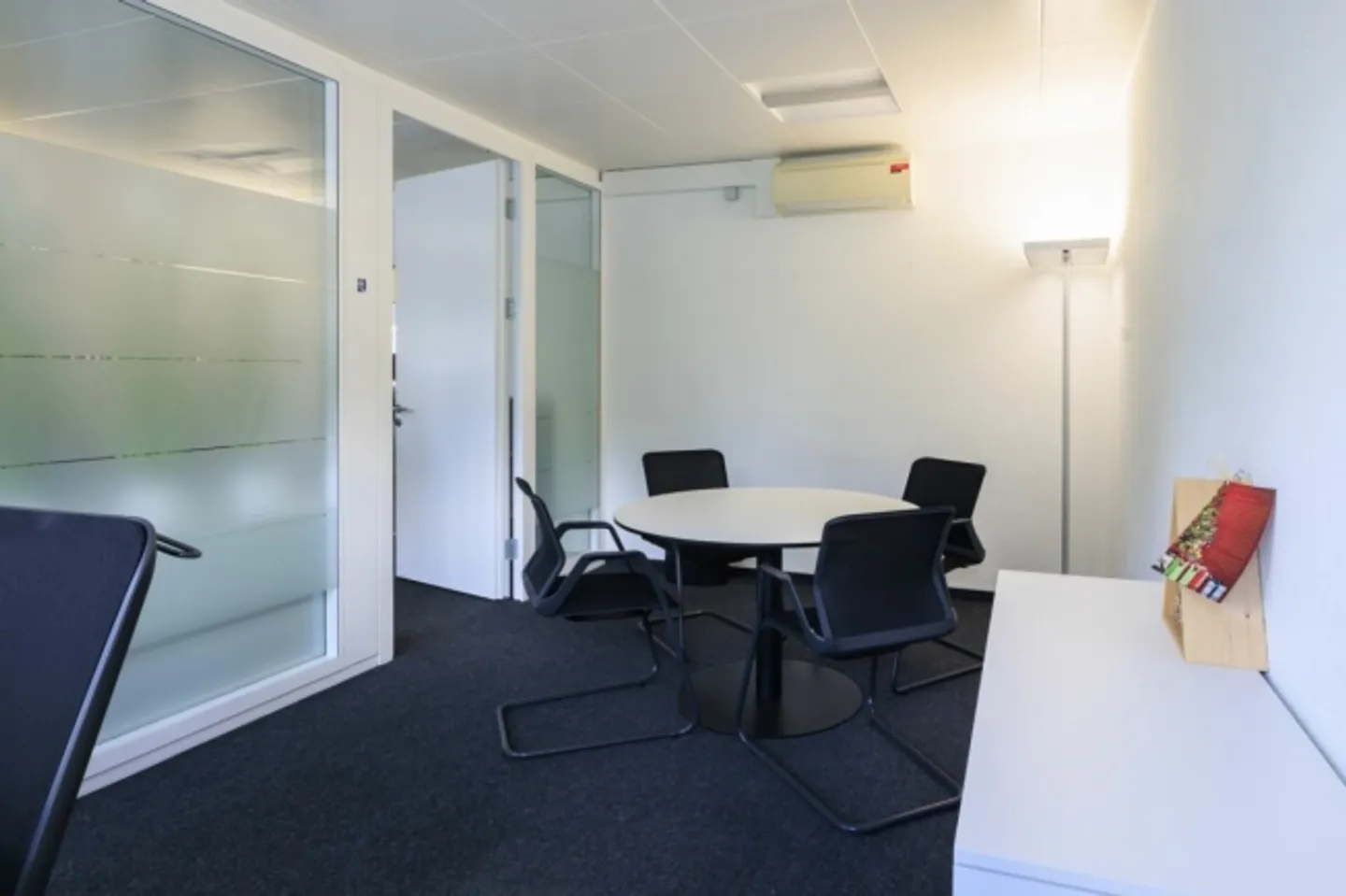 Office - Photo 4 of 10