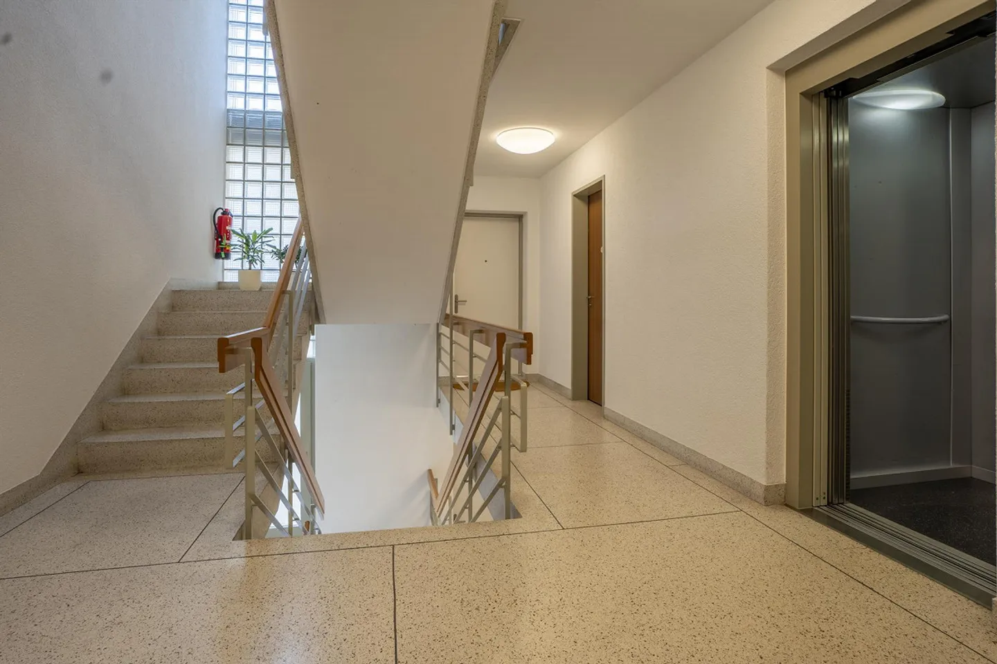 Charmantes Büro in Oberhofen - Foto 10 von 12