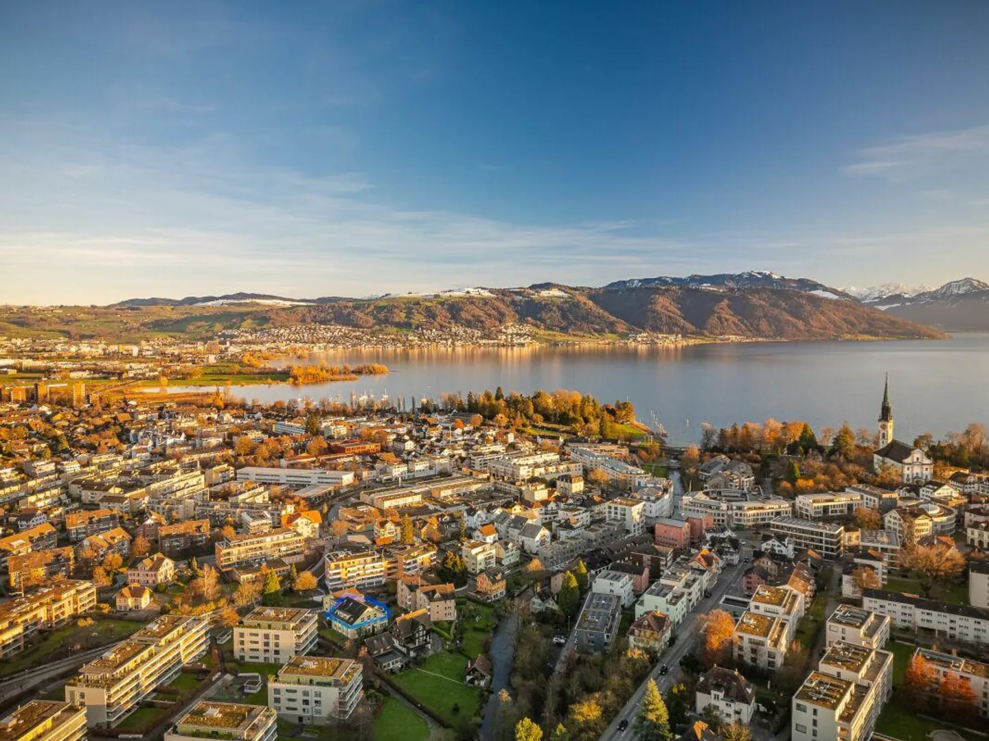 Grande maisonette de 7 1/2 pièces à Cham - Photo 1 sur 23
