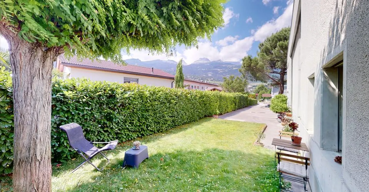 Studio spazioso in un quartiere tranquillo a Sierre - Disponibile tra - Foto 14 di 17