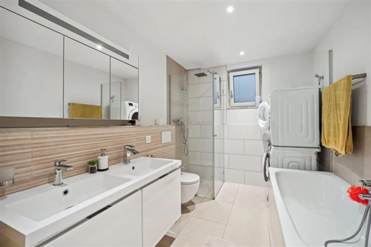 «4.5 Room apartment» - Photo 4 sur 7