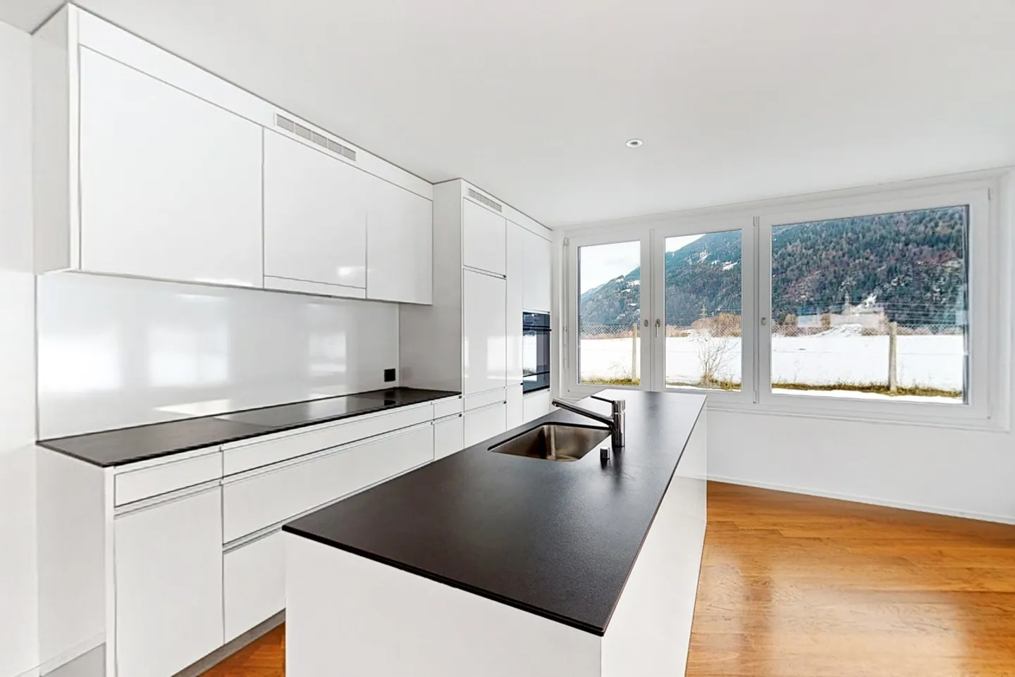 Ihr neuer Wohn(t)raum - tolle Sitzplatzwohnung! - Foto 3 von 12