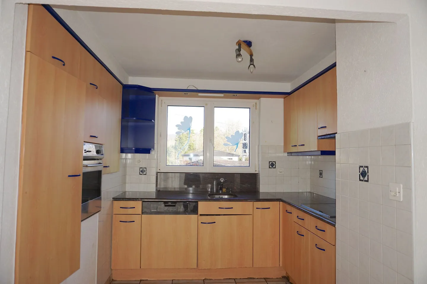 ARI-252 - Einfamilienhaus auf einem Grundstück von 904 m2 - Foto 8 von 16