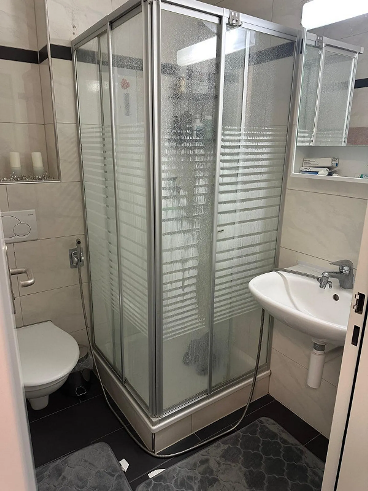 Grosszügige 3.5-Zimmer-Wohnung, 130 m² Blickensdorferstrasse 22, Baar - Photo 3 of 5