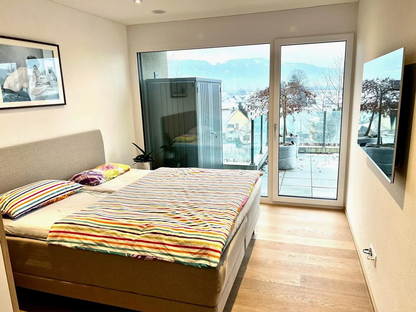 140m2 apartment with 105m2 large terrace and unobstructed views - Photo 7 of 11