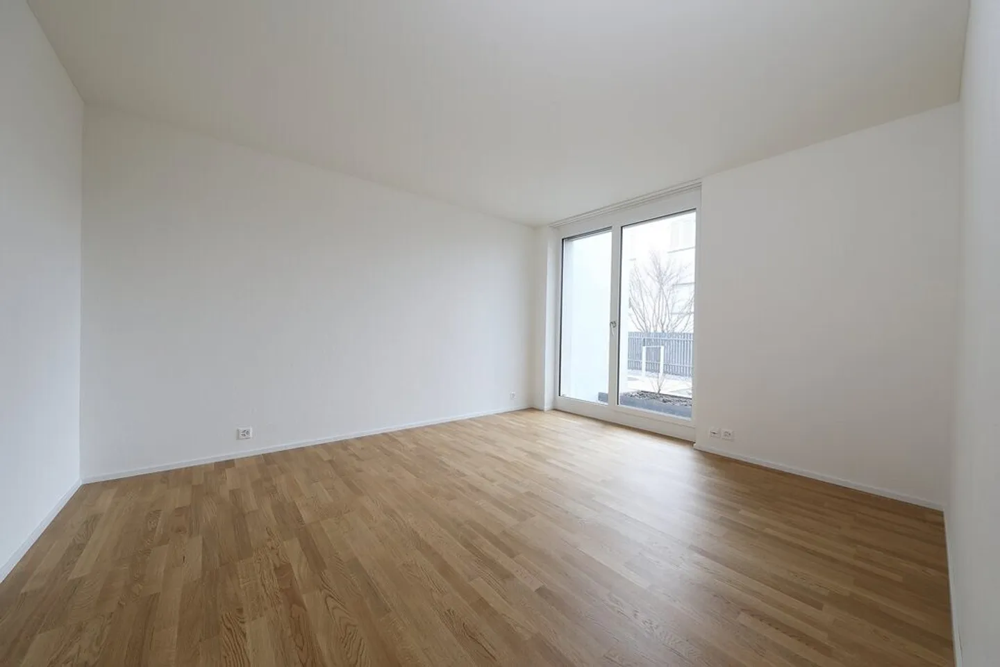 Appartement moderne avec grand balcon - Photo 3 sur 10