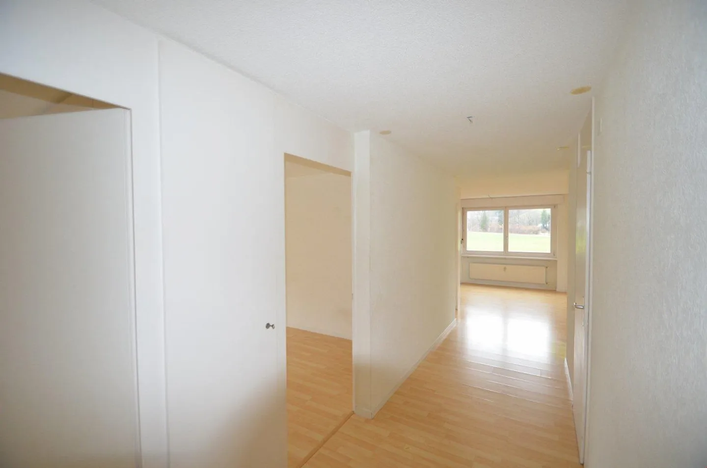 Modernes Apartment in Steffisburg - Foto 4 von 10