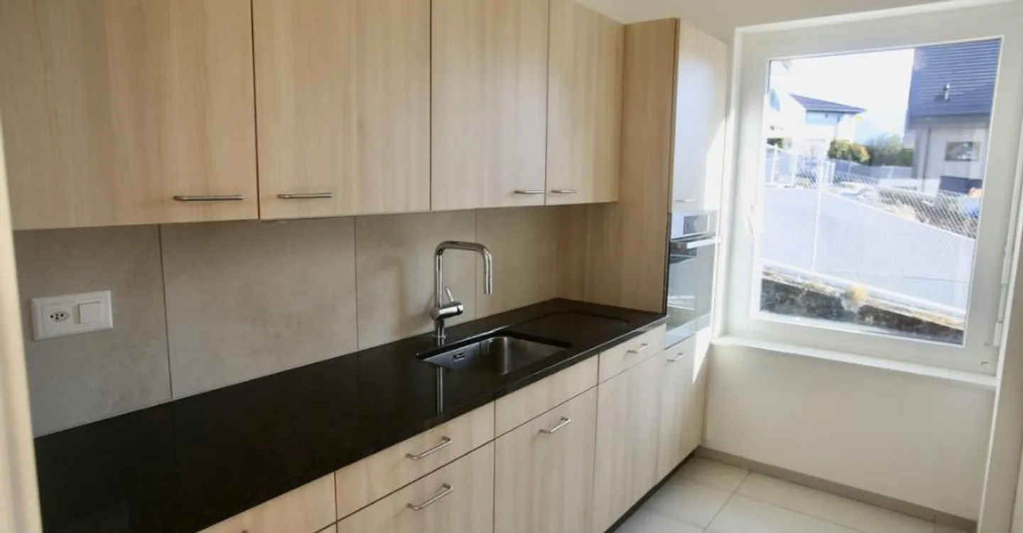 Casa Bifamiliare Moderna con Vista - Foto 7 di 17