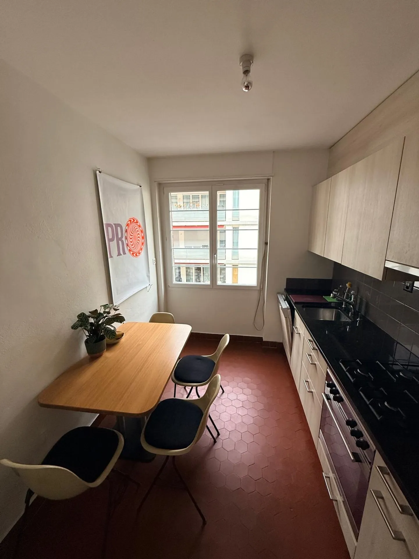 CHAMBRE MEUBLÉE DANS UN APPARTEMENT PARTAGÉ STYLÉ - Photo 8 sur 10