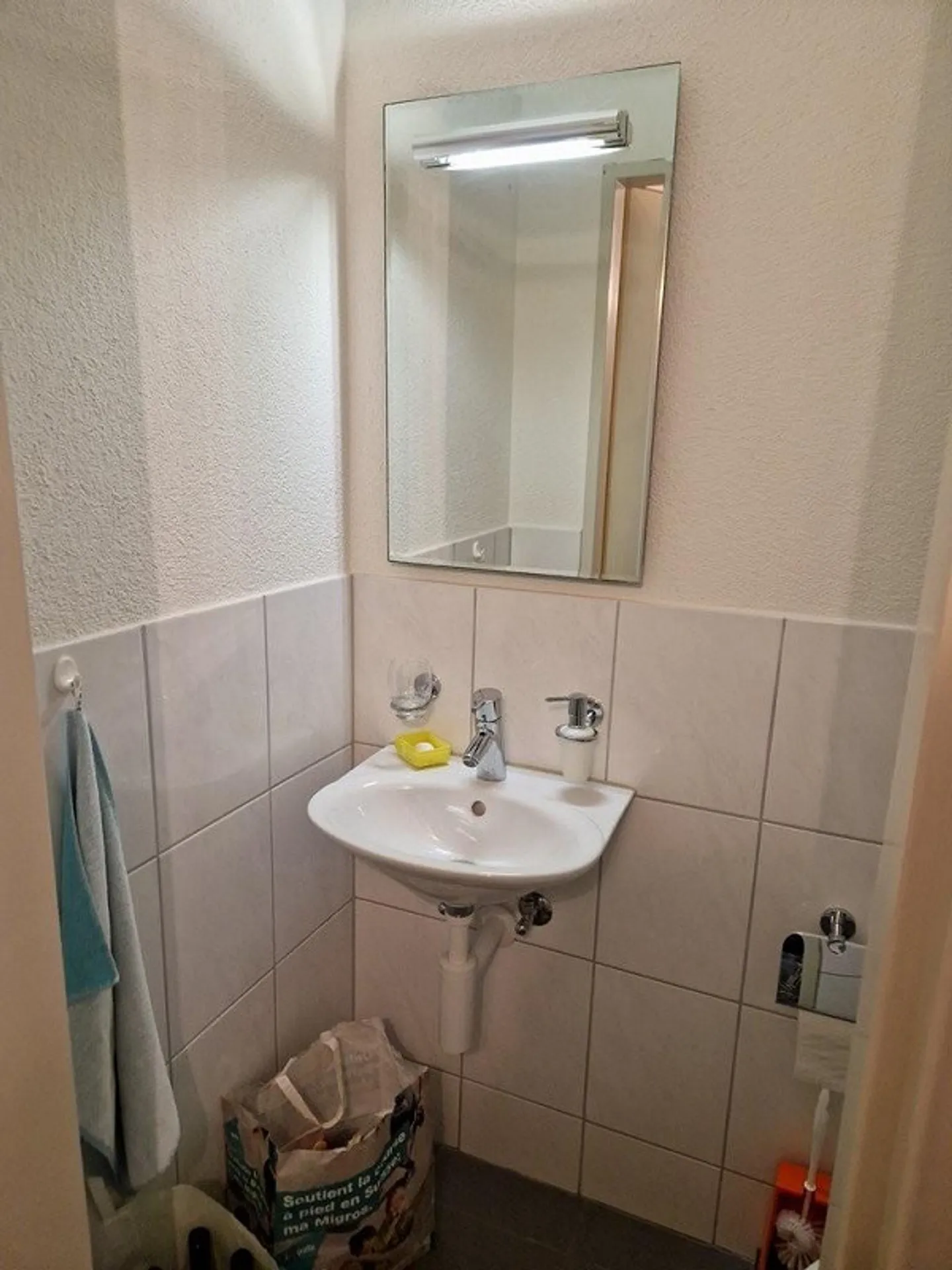 4.5 Zimmer-Wohnung in ruhiger Wohnlage mit Aussicht - Foto 9 di 9
