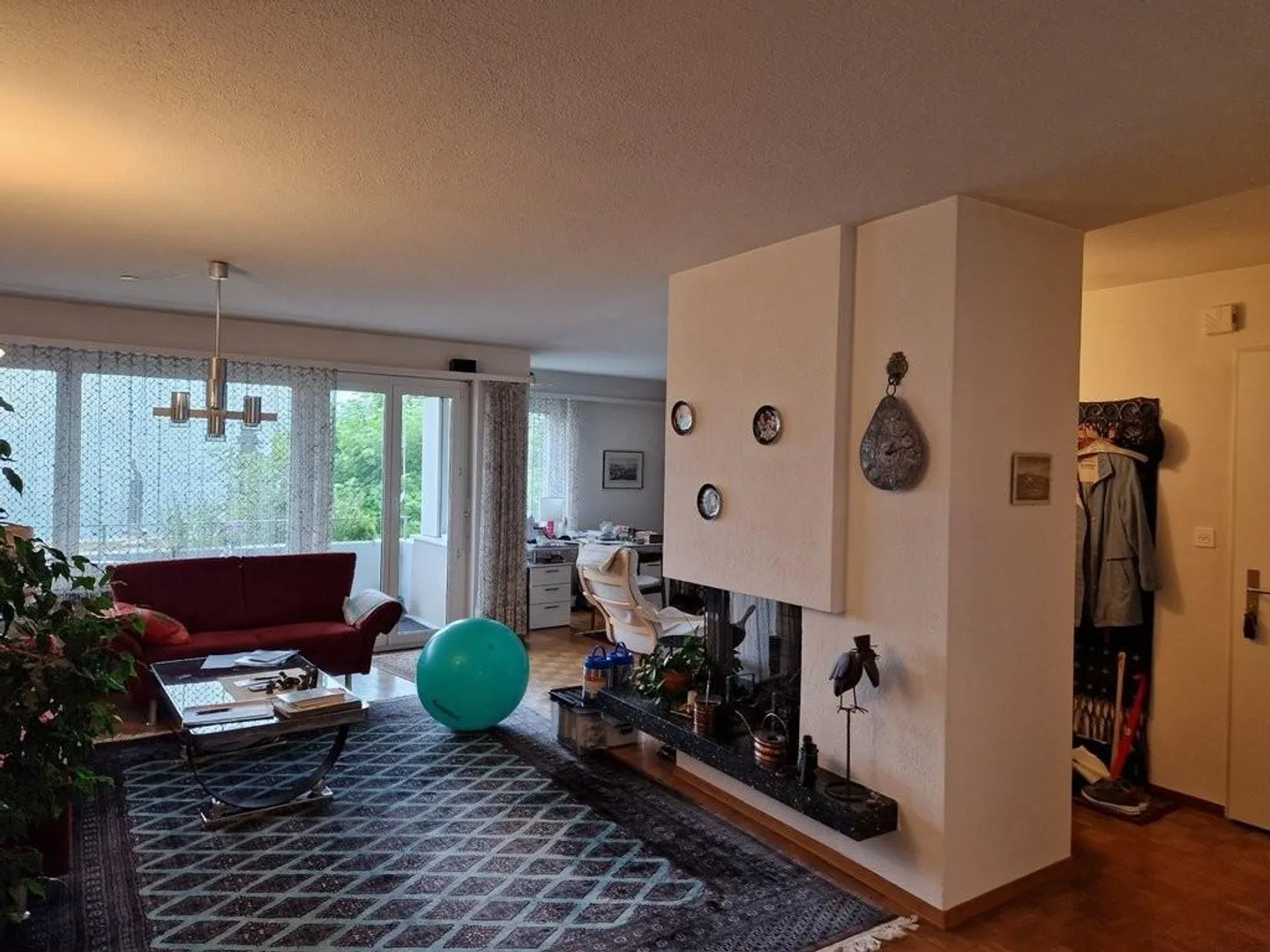 4.5 Zimmer-Wohnung in ruhiger Wohnlage mit Aussicht - Foto 6 di 9