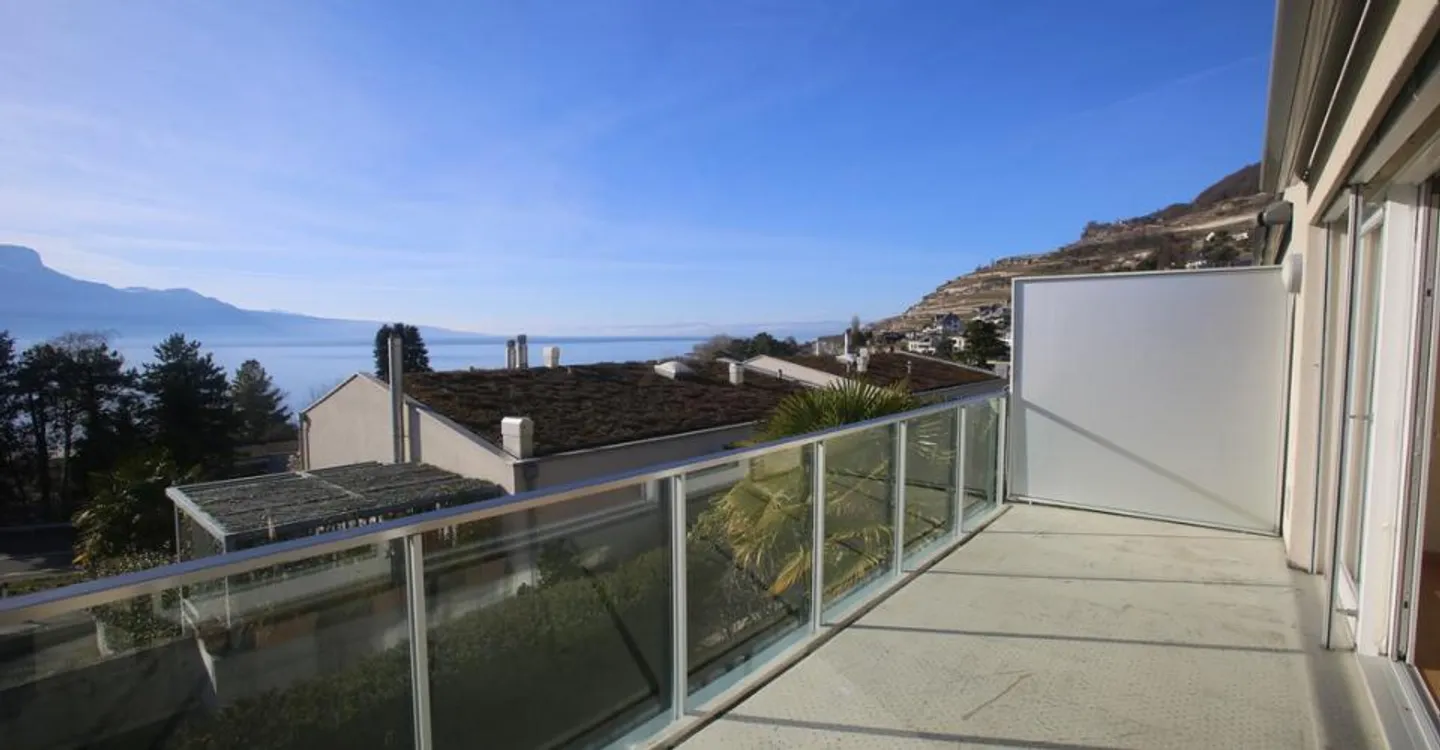 Casa Bifamiliare Moderna con Vista - Foto 14 di 17