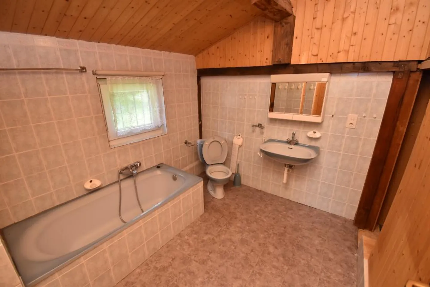 Un chalet authentique du 19ème siècle - Photo 11 sur 11