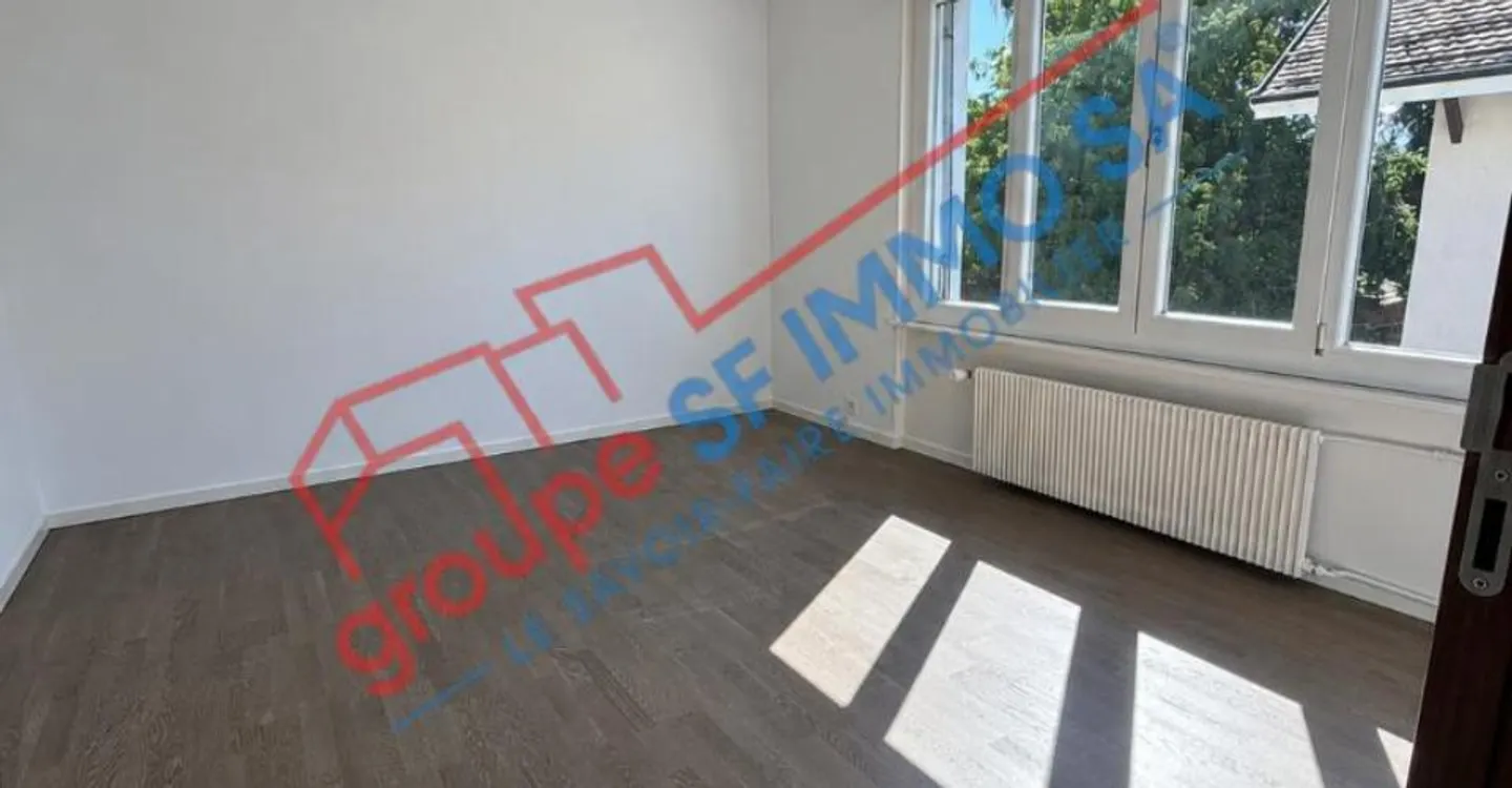 Charming renovated 4.5-room apartment in Prilly, quiet and bright - Photo 8 of 10