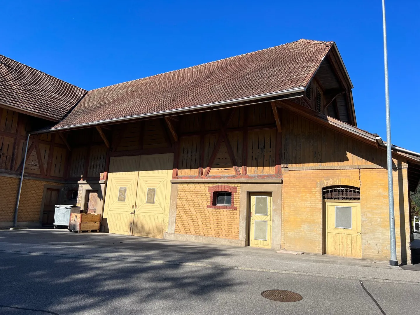 Spazi di stoccaggio diversi disponibili nella fattoria - Foto 4 di 7