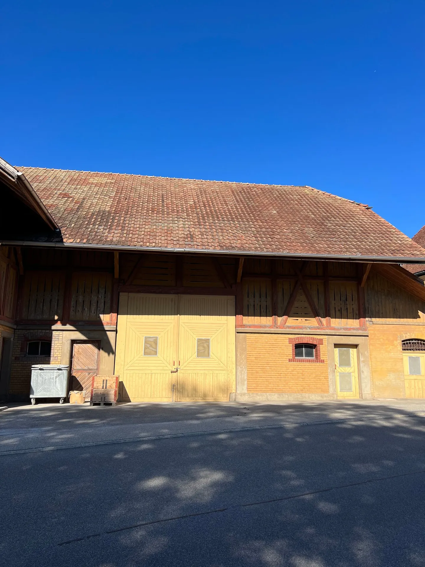 Spazi di stoccaggio diversi disponibili nella fattoria - Foto 5 di 7