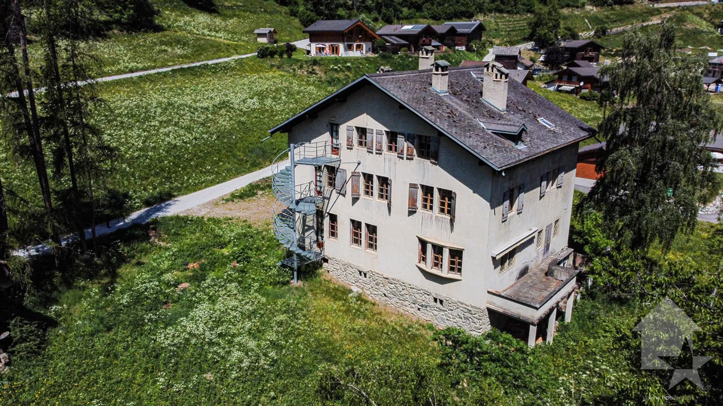 Majestic Holiday Residence - Group Accommodation - Photo 1 of 57