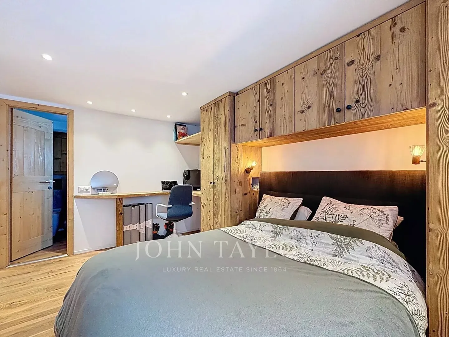 Renovated Apartment with Character - Centre Verbier - Photo 6 of 7