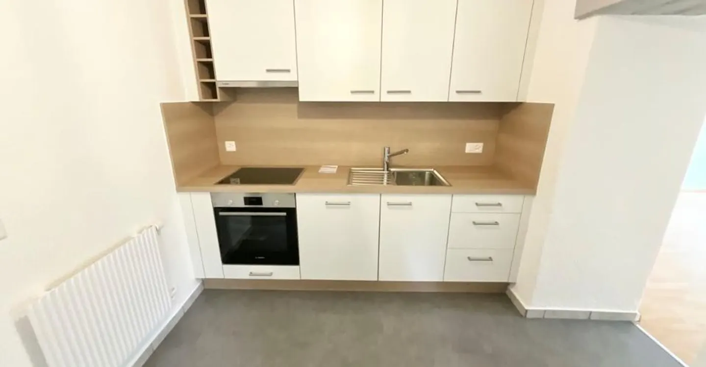 Appartement rénové avec jardin - Photo 2 sur 6