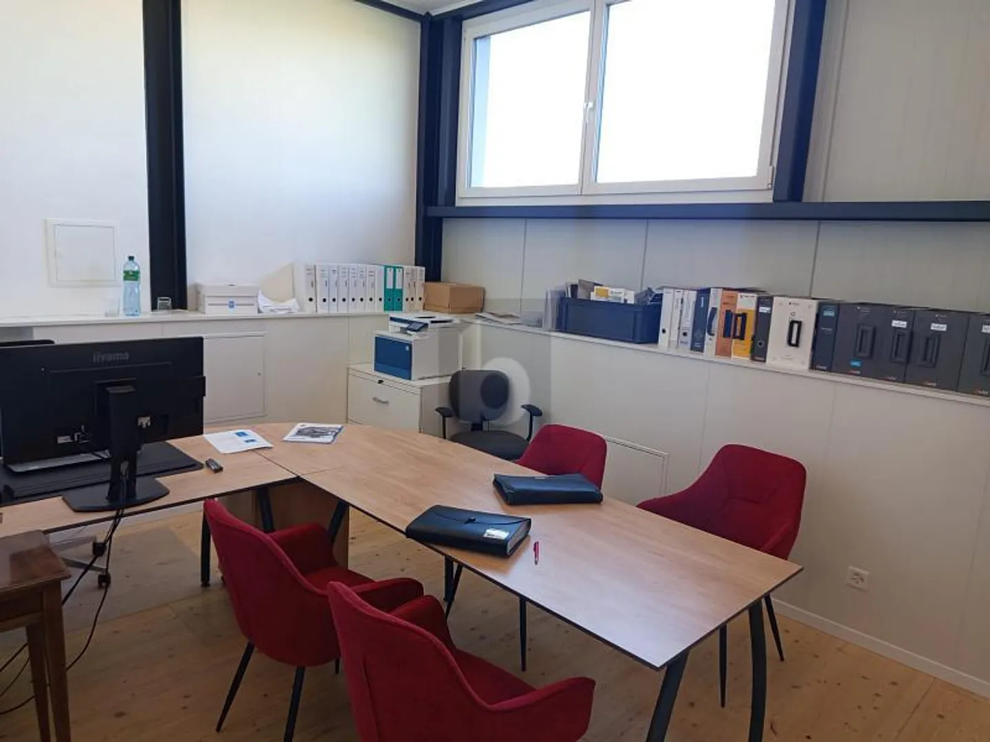 Espace Commercial Lumineux - Photo 5 sur 6