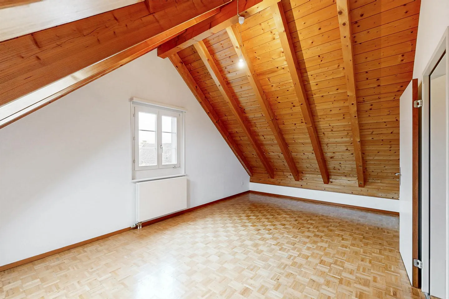 Un rêve de maison au cœur de la vieille ville de Bülach ! - Photo 5 sur 10