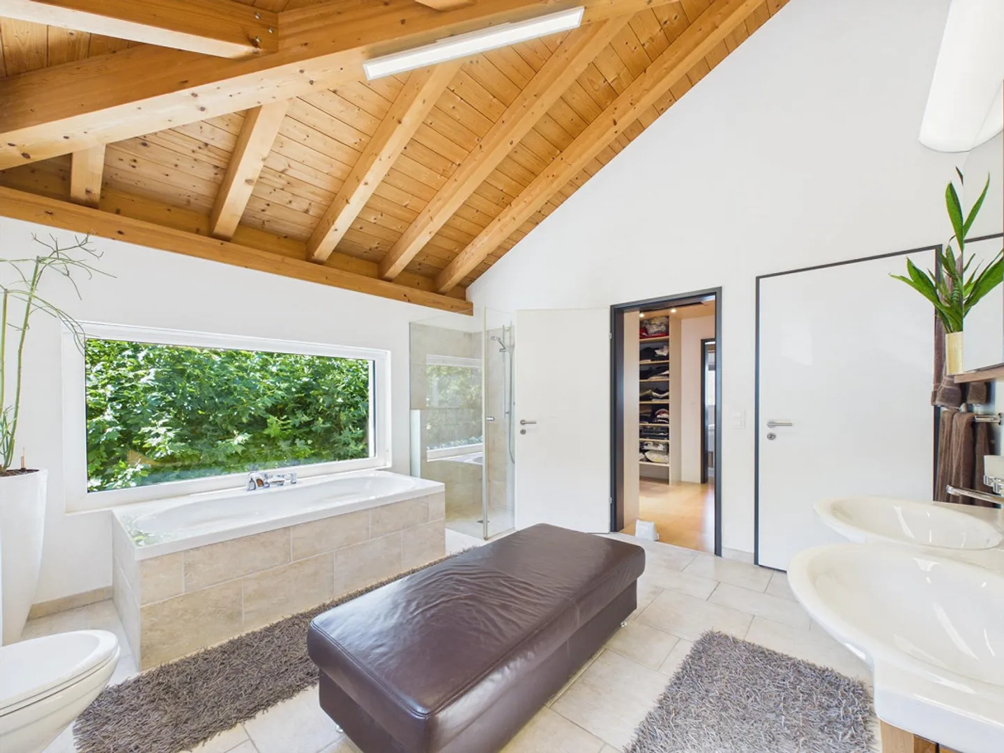Über 1’000 m² Freiraum – Einfamilienhaus, Garten und viel Privatsphäre - Photo 15 sur 30