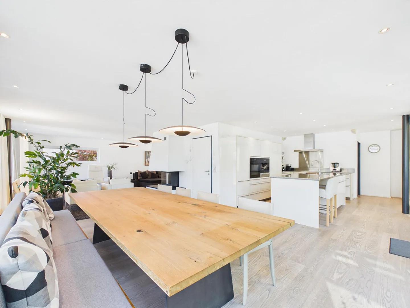 Über 1’000 m² Freiraum – Einfamilienhaus, Garten und viel Privatsphäre - Photo 26 sur 30