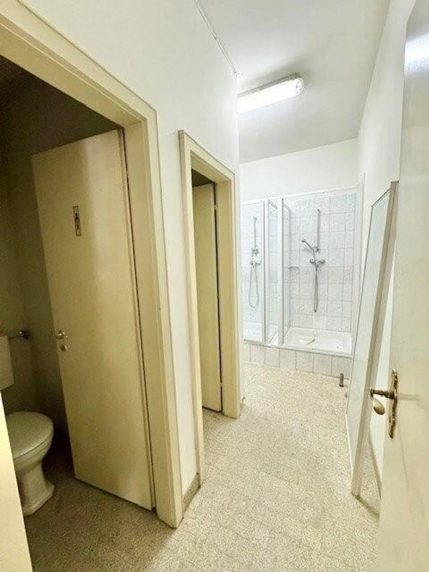 «Gewerberäumlichkeiten mit Büro im Gundeli (bis 475m2)» - Foto 7 von 12