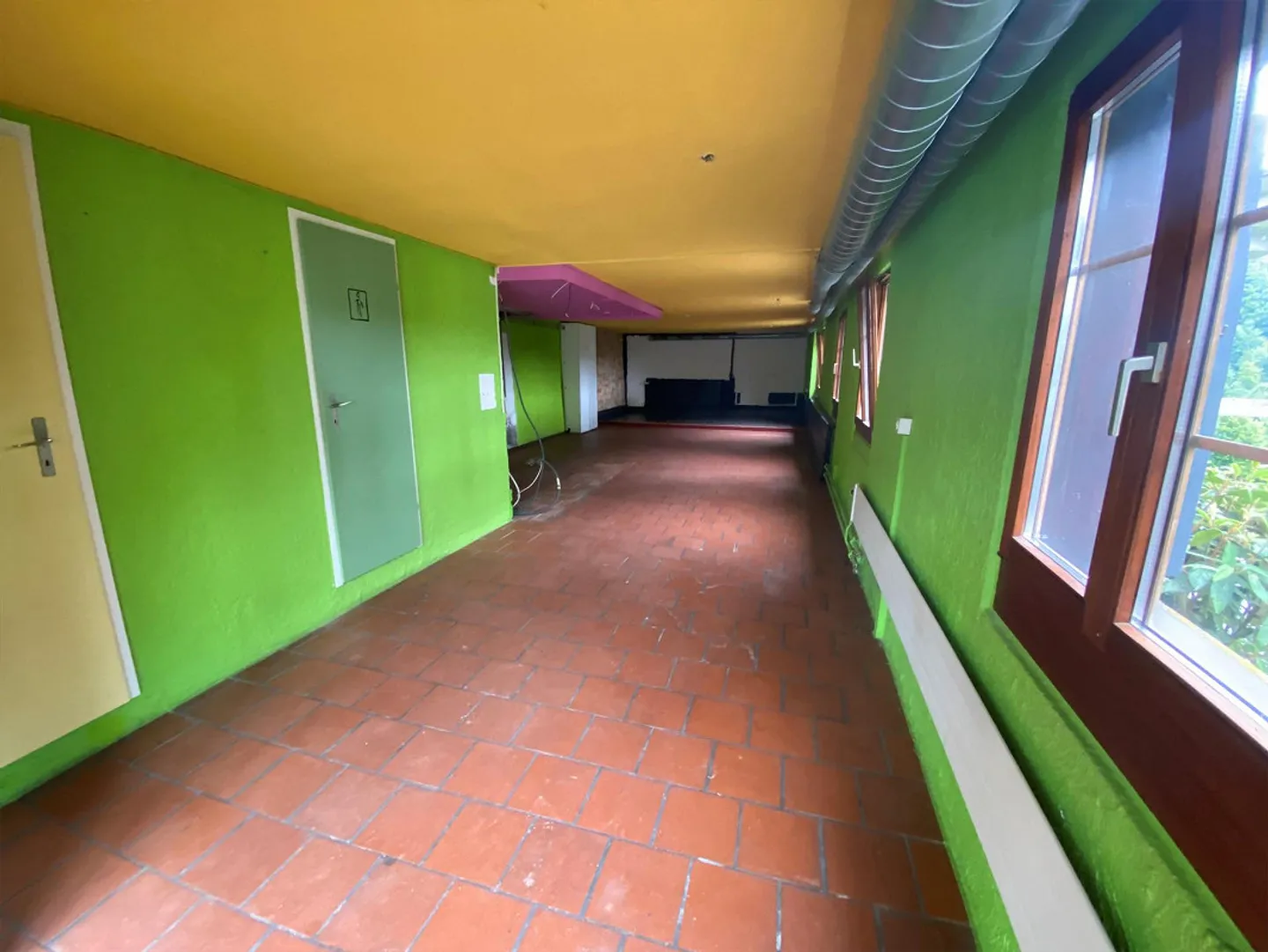 Commercial Space in St. Gallen - Photo 2 of 13