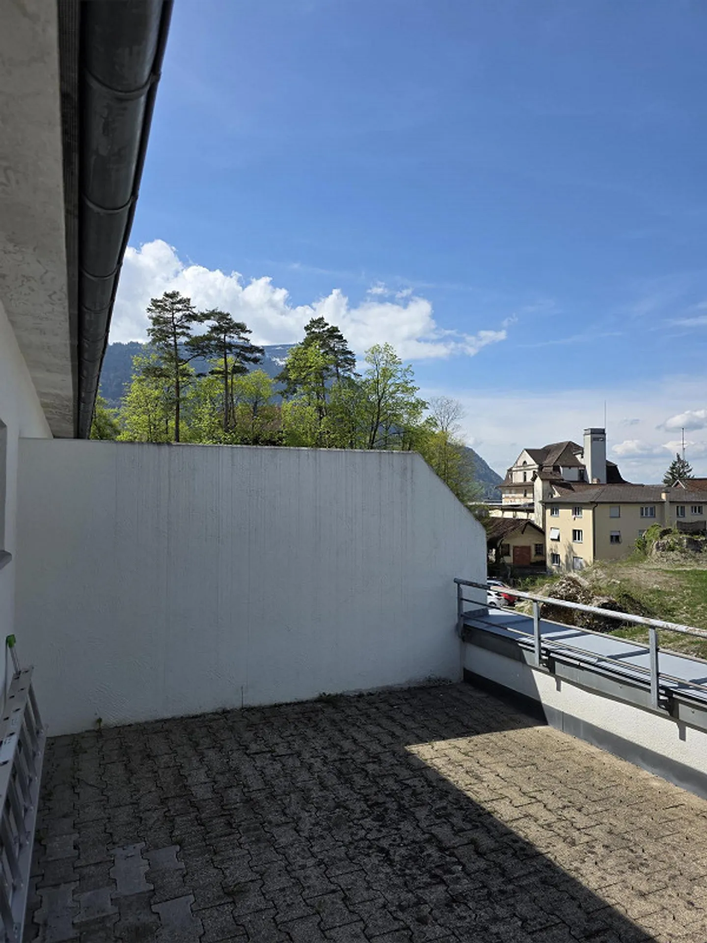 Appartement 2.5 pièces dans un emplacement central - Photo 9 sur 10