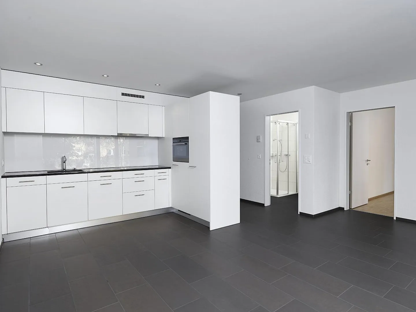 Charmante Gartenwohnung - Foto 1 von 3