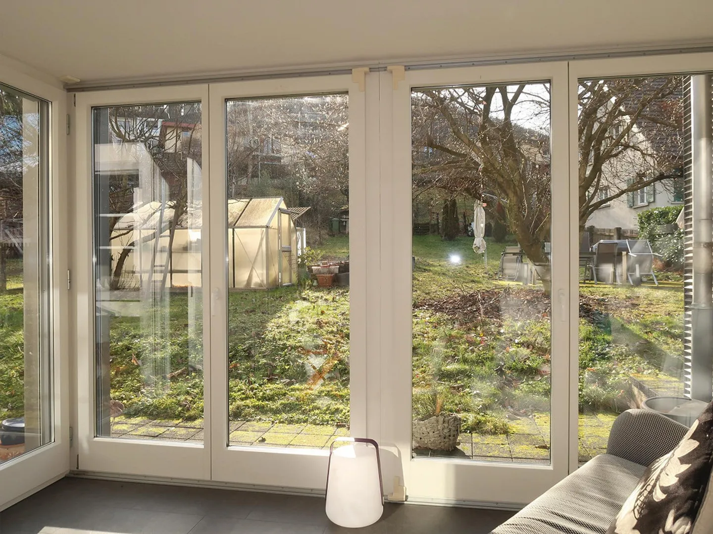 Casa plurifamiliare nel centro storico del villaggio con grande potenziale - Foto 12 di 19