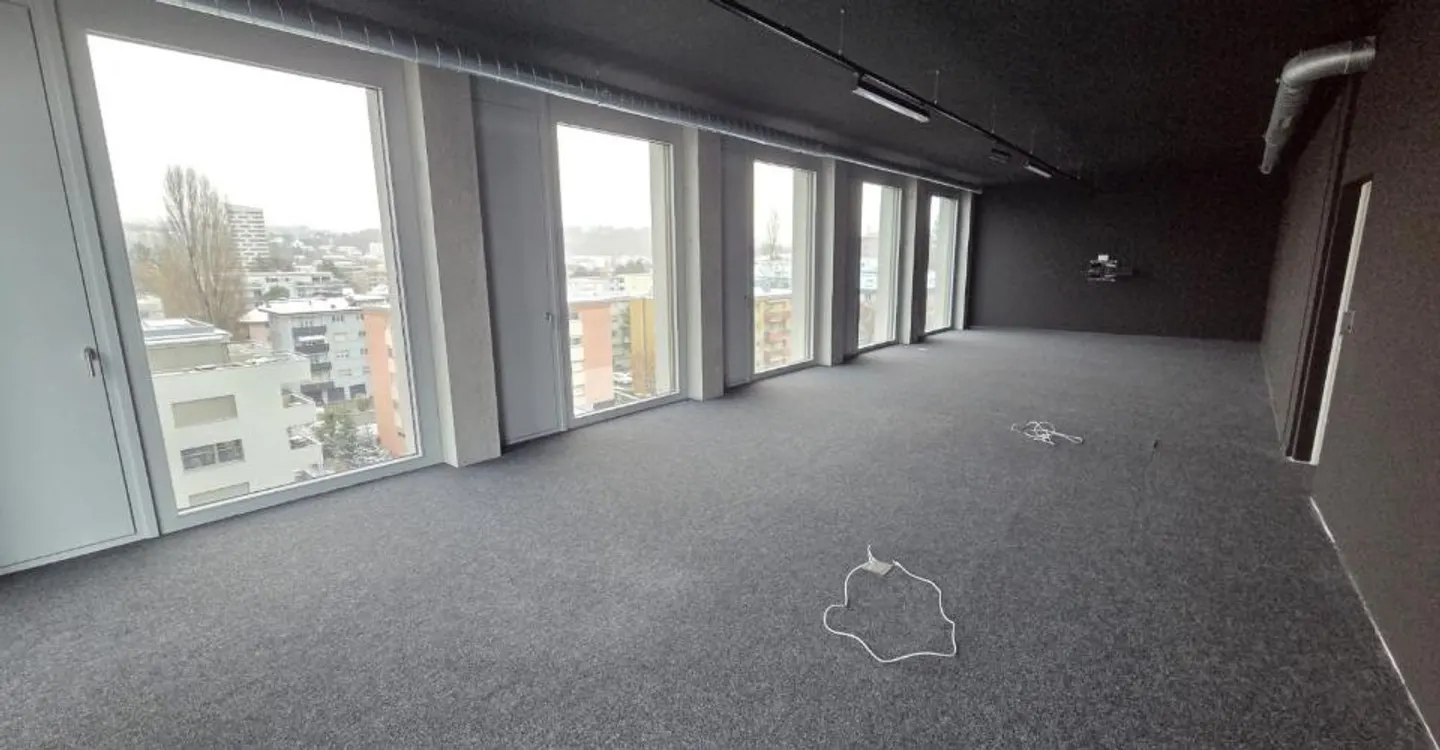 Offices of 160m2 in the Eco-District Les Plaines-du-Loup - Photo 2 of 2