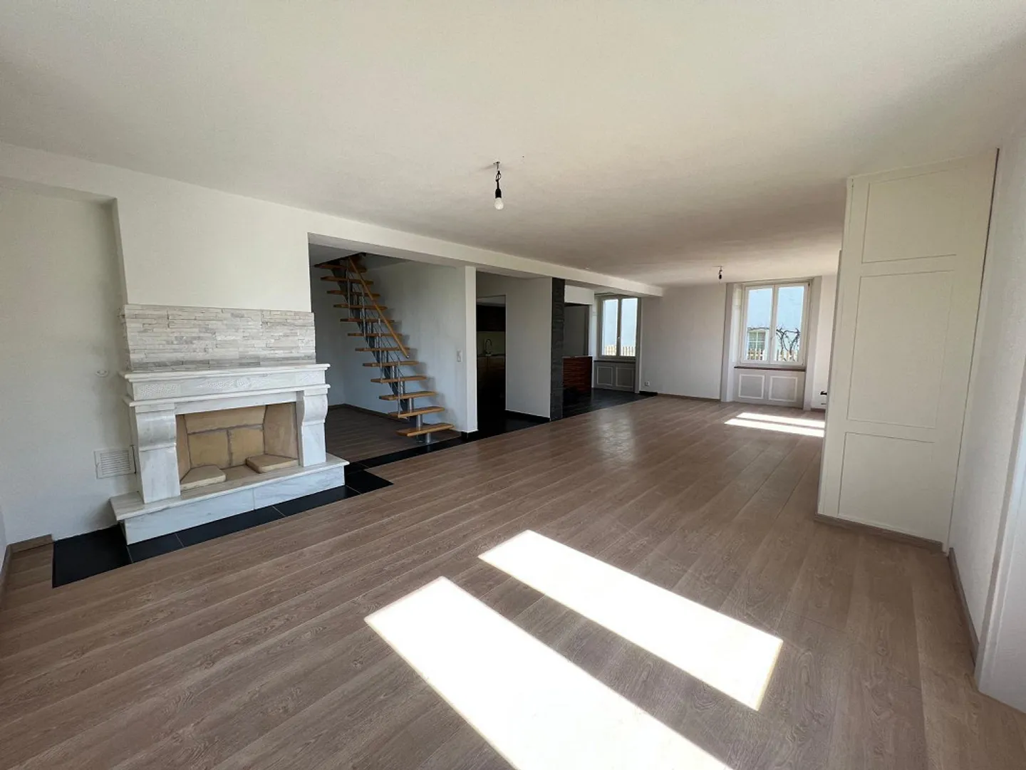 Appartement dans une villa Art Nouveau indépendante – 5,5 pièces, 160 m², jardin - Photo 5 sur 11